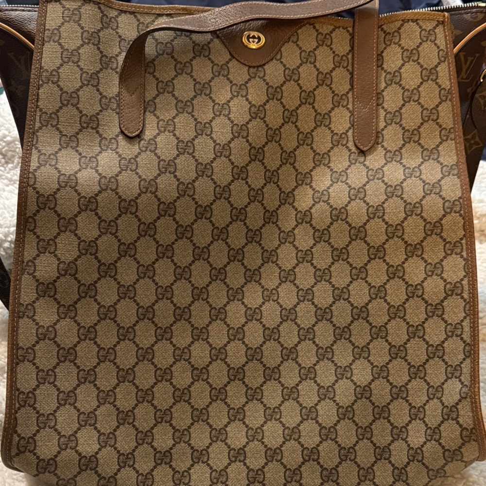 Gucci Beige and Brown Signature Tote